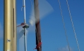 Wind generator, vibration-free mounting